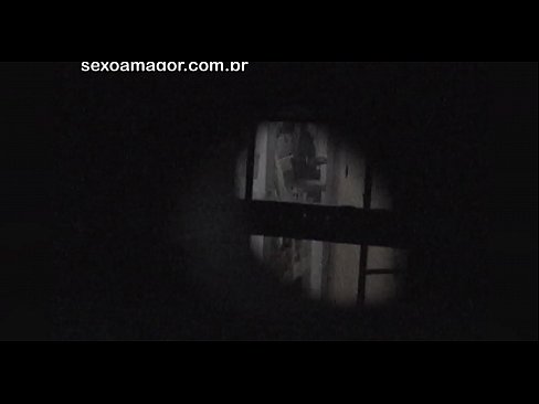 ❤️ Blondie được bí mật quay video bởi một voyeur hàng xóm ẩn sau những viên gạch rỗng Sex video tại chúng tôi ❌️❤